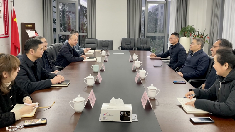 省农业农村厅党组成员、省畜牧农机发展中心主任骆健民到浙江农合调研
