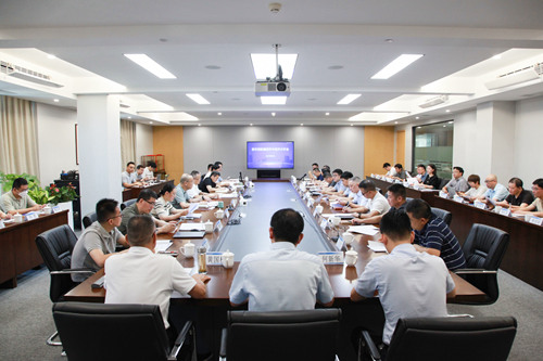 浙农控股集团召开年中经济分析会