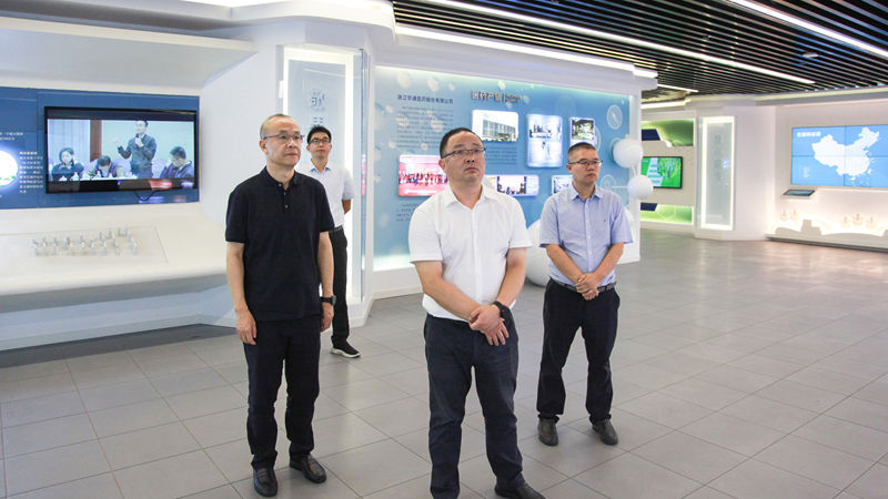丽水市供销社主任杨雷到访浙农
